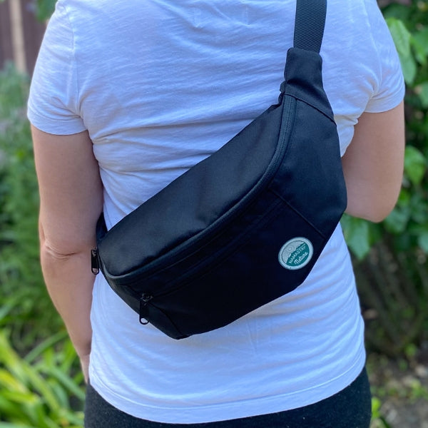 black fanny pack sling bag 