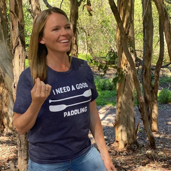 I need a good paddling women&#39;s t-shirt navy heather blue